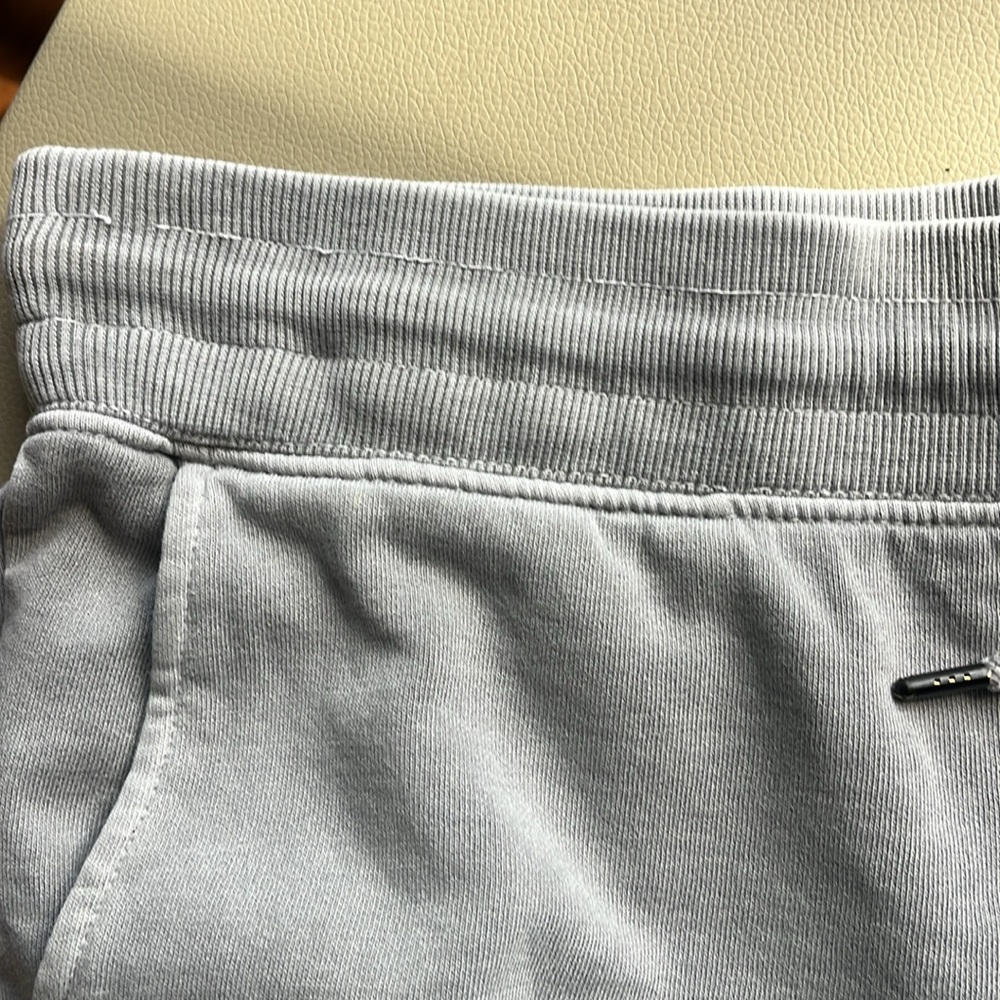 The North Face Light Gray Fleece Drawstring Shorts - Picture 8 of 9